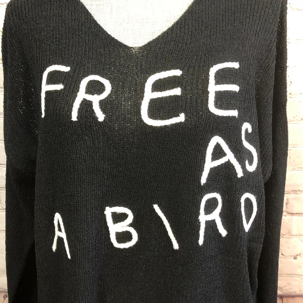 Free as Bird Oversized knit graphic sweater - Picture 5 of 8